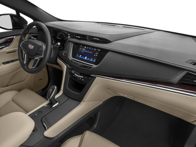 2017 Cadillac XT5 Luxury FWD