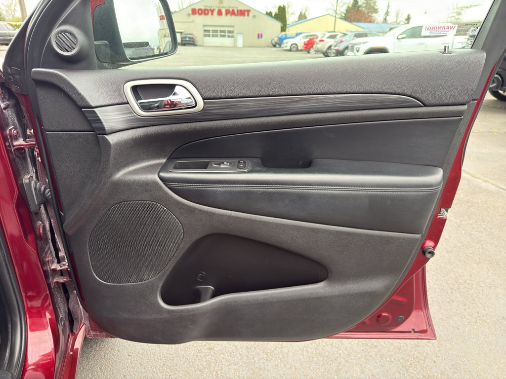 2020 Jeep Grand Cherokee Laredo