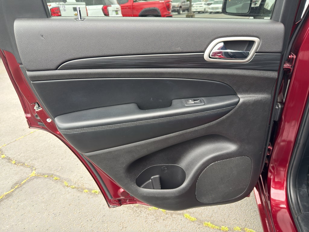 2020 Jeep Grand Cherokee Laredo