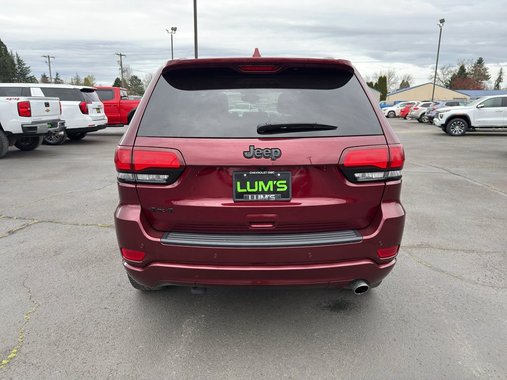 2020 Jeep Grand Cherokee Laredo