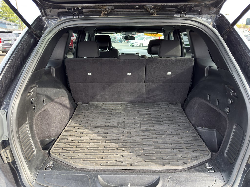 2015 Jeep Grand Cherokee Laredo