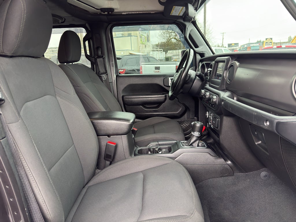 2022 Jeep Gladiator Sport S