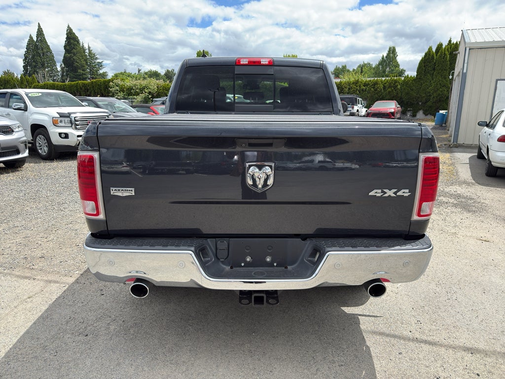 2018 RAM 1500 Laramie Crew Cab 4x4 5'7" Box