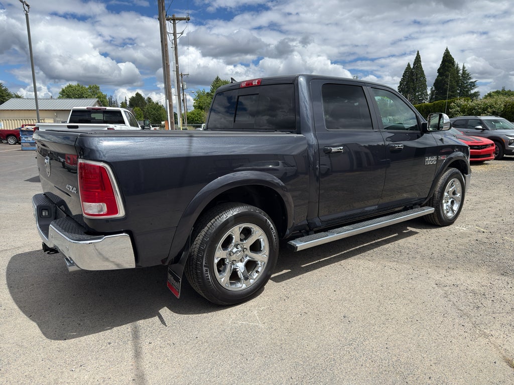 2018 RAM 1500 Laramie Crew Cab 4x4 5'7" Box