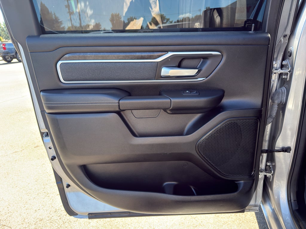 2023 RAM 1500 Big Horn Crew Cab 4x4 5'7" Box