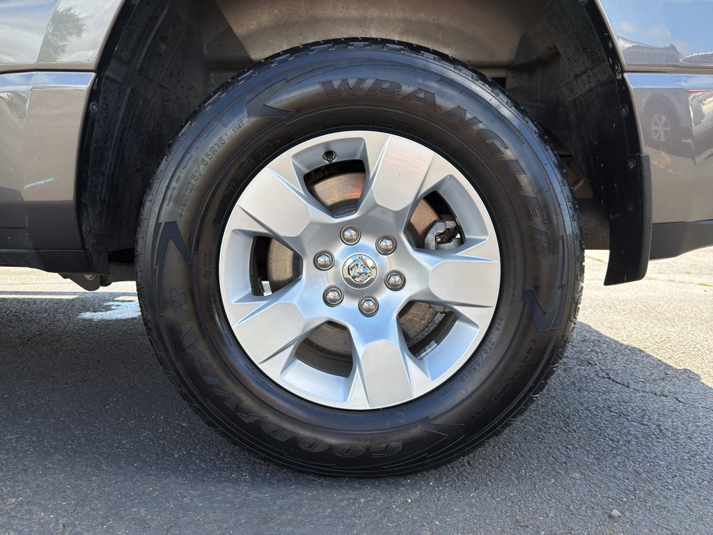 2023 RAM 1500 Big Horn Crew Cab 4x4 5'7" Box