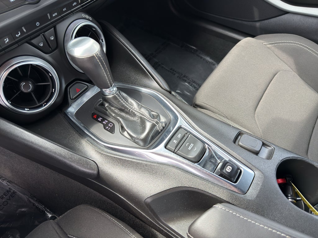 2023 Chevrolet Camaro 1LT - Photo 12