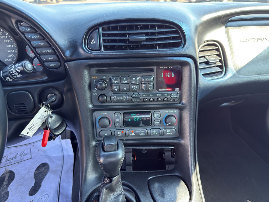 2003 Chevrolet Corvette Base - Photo 10