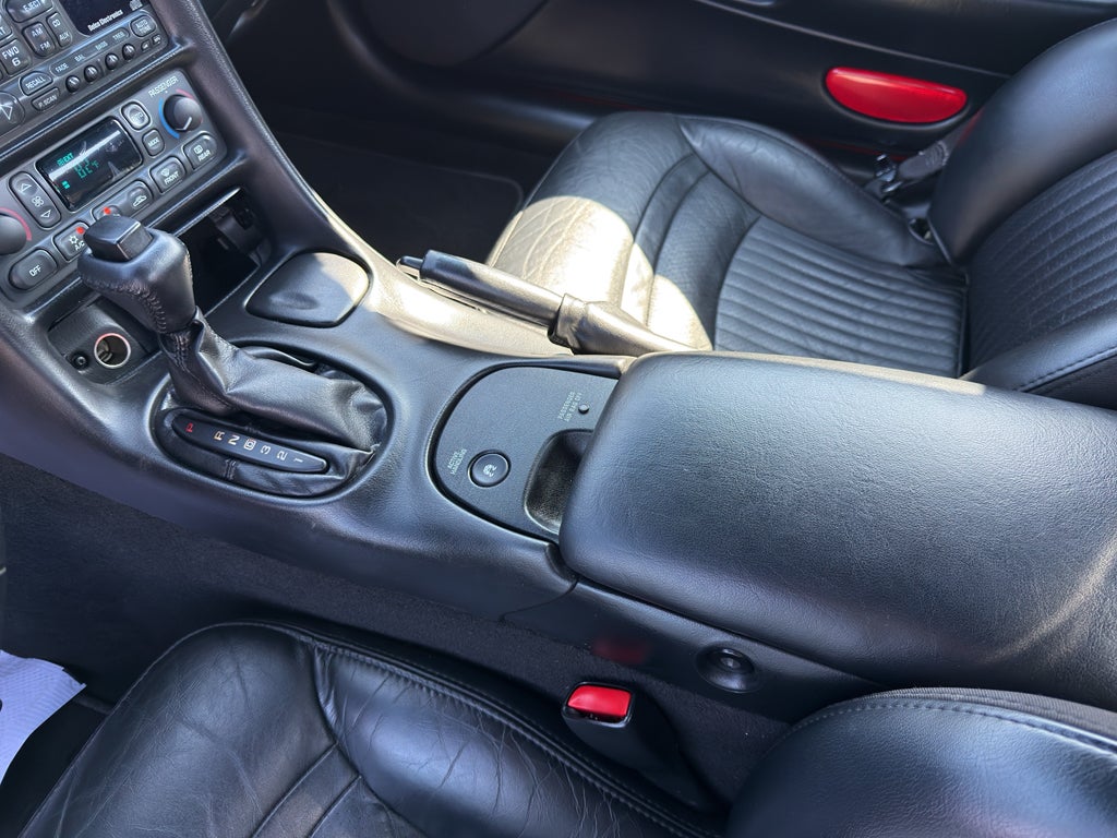 2003 Chevrolet Corvette 2dr Convertible