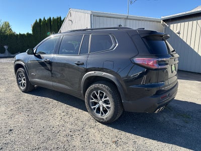 2024 GMC Acadia AT4