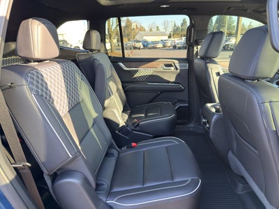 2025 GMC Acadia Denali