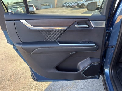 2025 GMC Acadia Denali