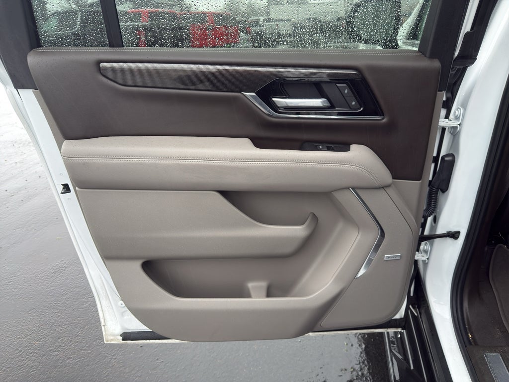 2025 GMC Yukon XL Elevation