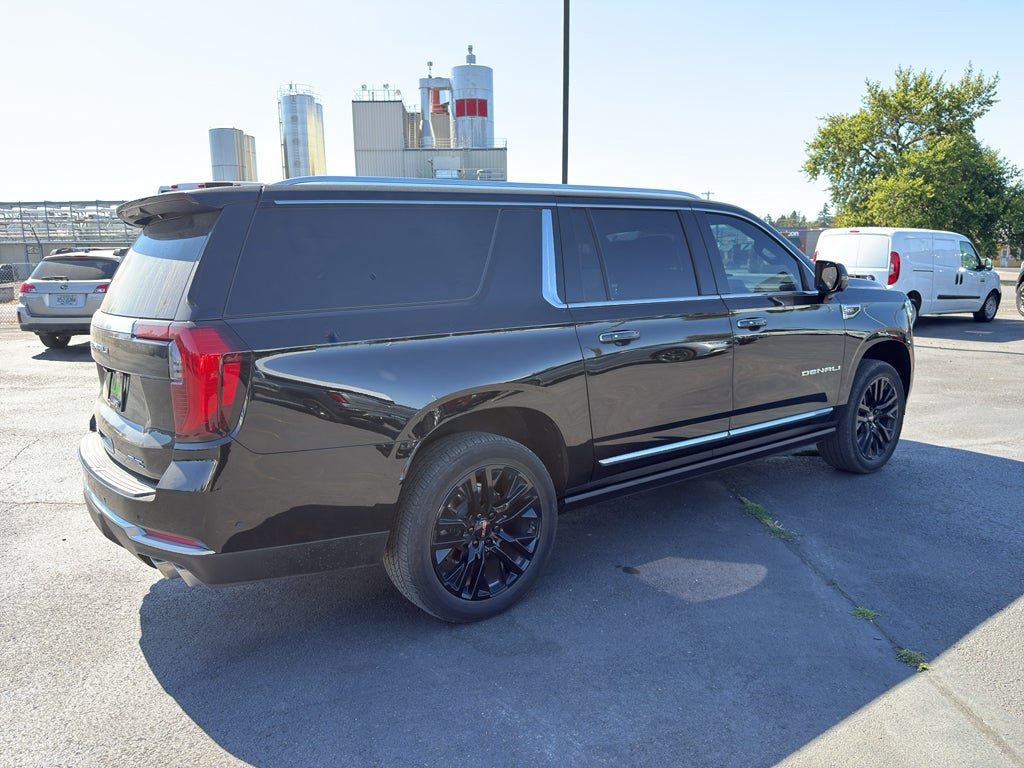 2025 GMC Yukon XL Denali