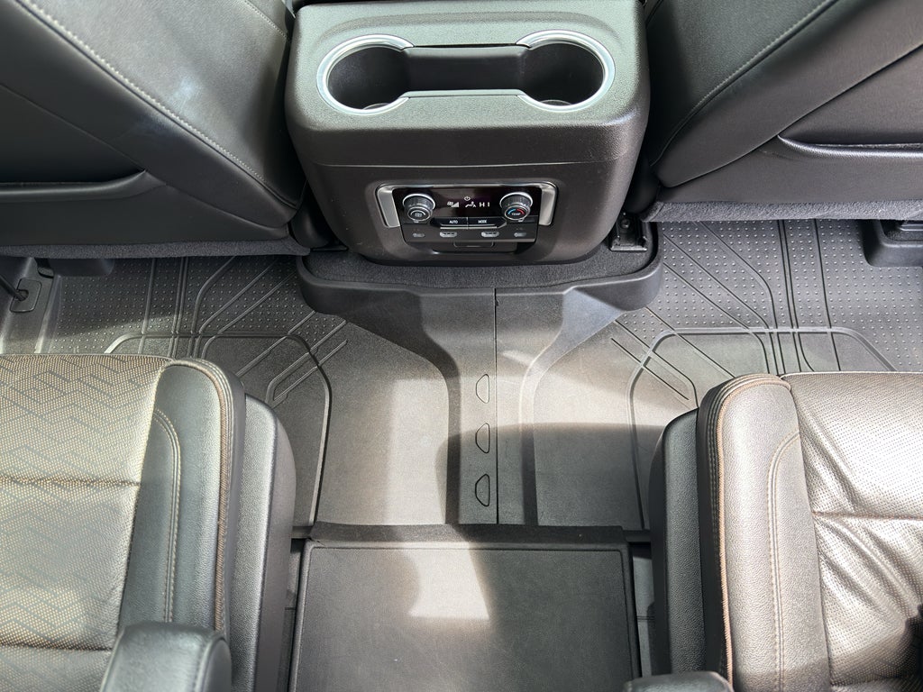 2021 Chevrolet Suburban High Country - Photo 24