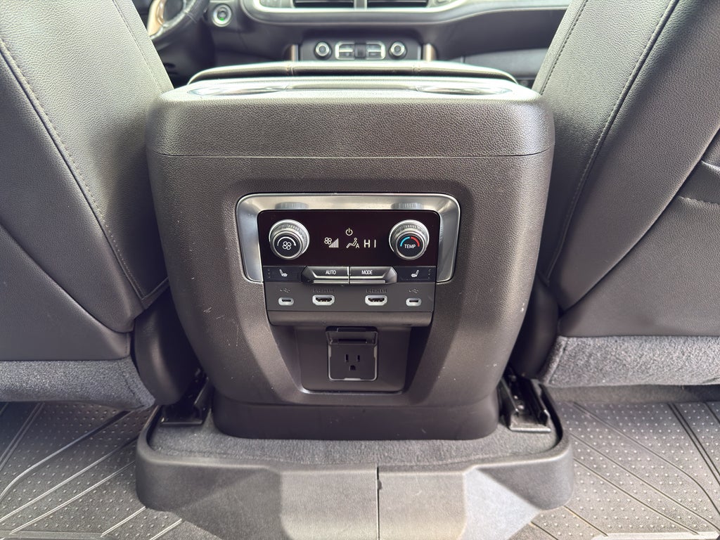 2021 Chevrolet Suburban High Country - Photo 25