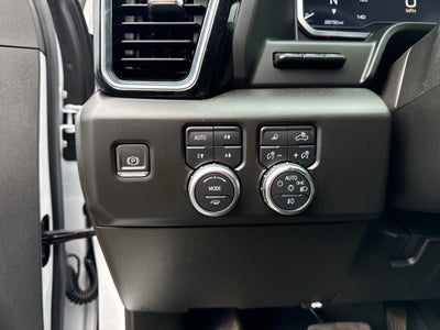 2024 GMC Sierra 3500 HD Denali
