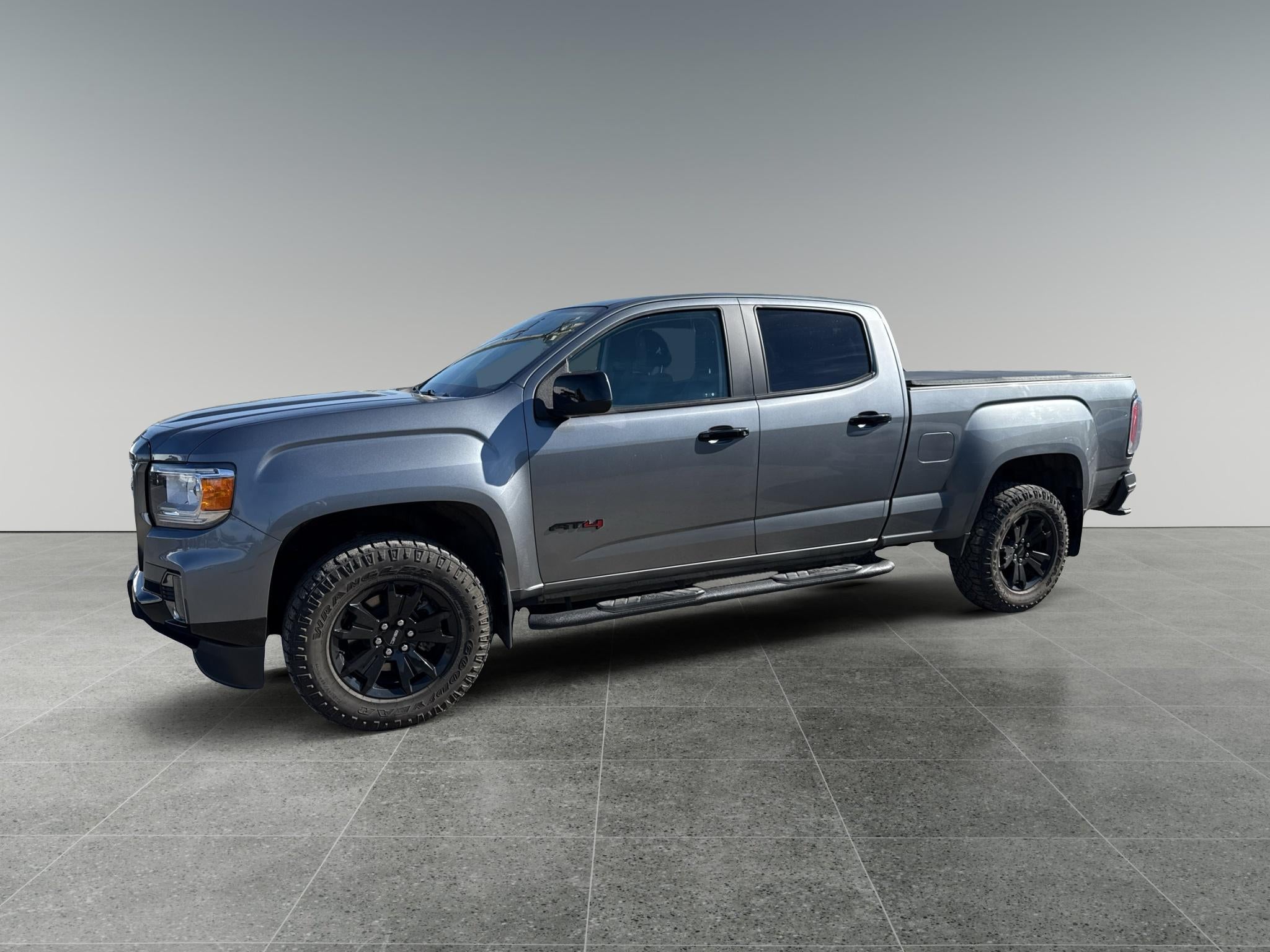 2022 GMC Canyon 4WD AT4 w/Leather