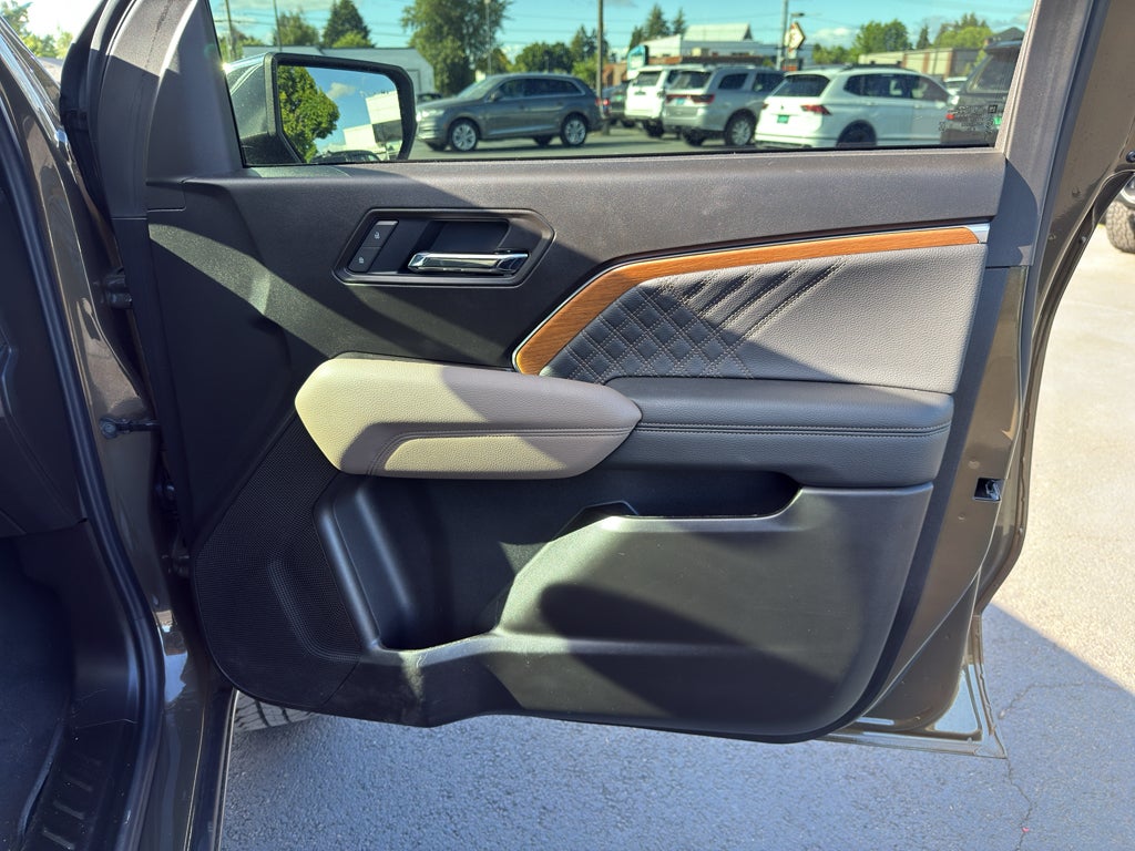 2025 GMC Canyon Denali