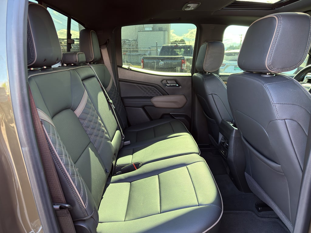 2025 GMC Canyon Denali