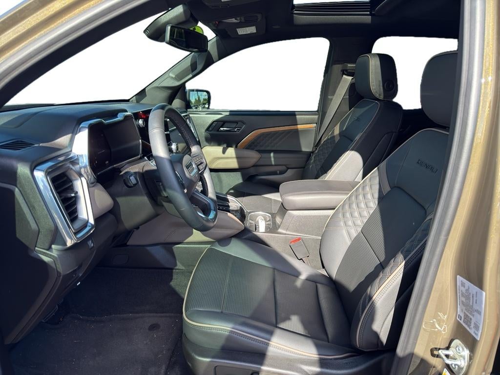 2025 GMC Canyon Denali