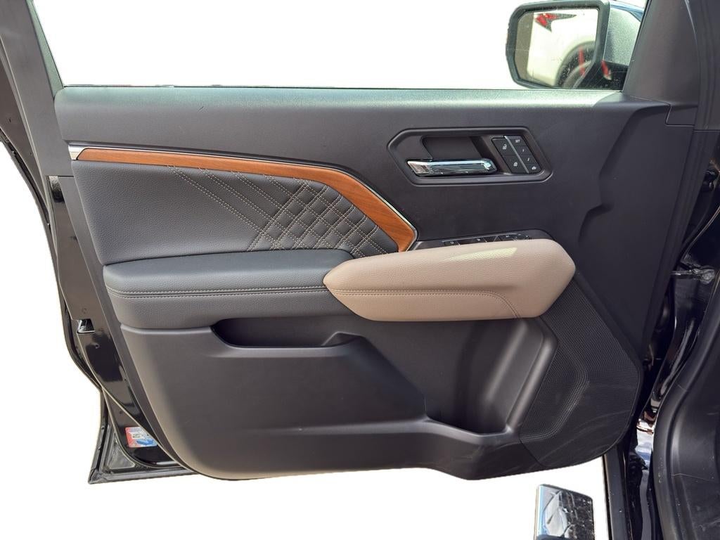 2023 GMC Canyon Denali