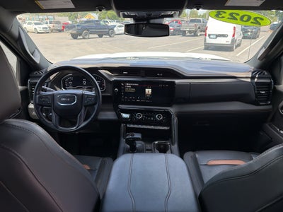 2023 GMC Sierra 1500 AT4
