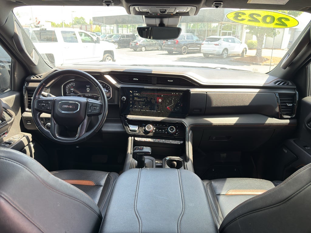 2023 GMC Sierra 1500 AT4