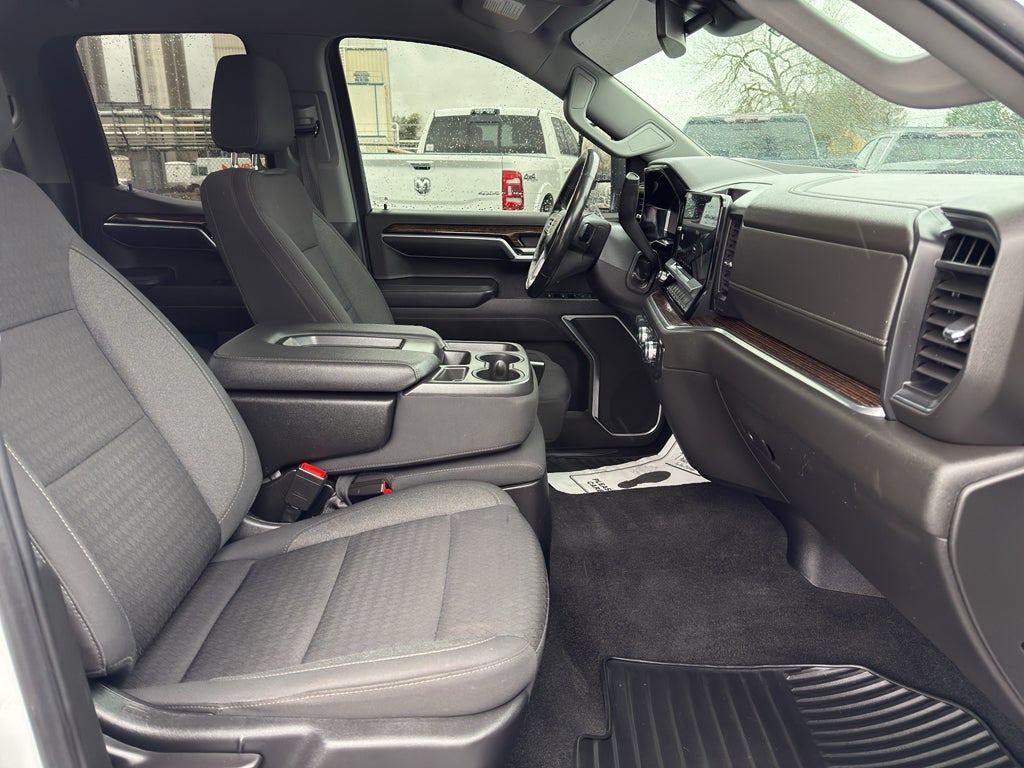 2022 GMC Sierra 1500 SLE