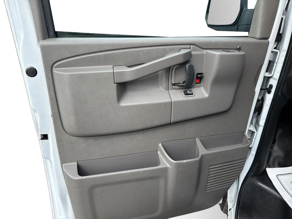 2023 GMC Savana Cargo 2500 Work Van