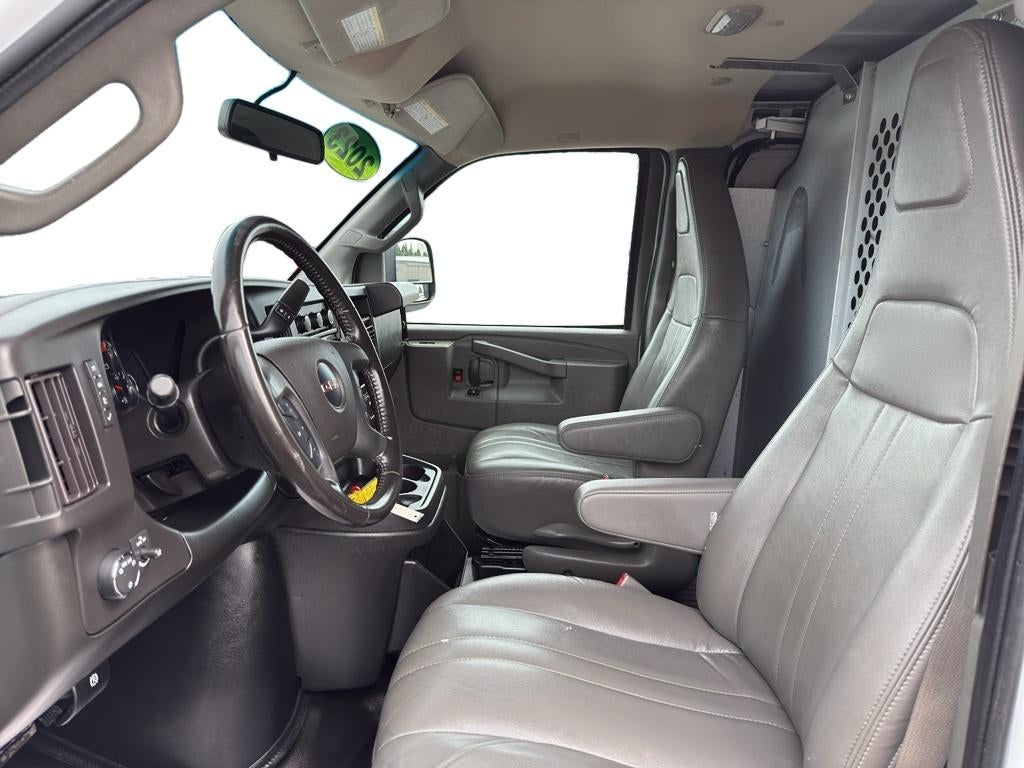 2023 GMC Savana Cargo 2500 Work Van