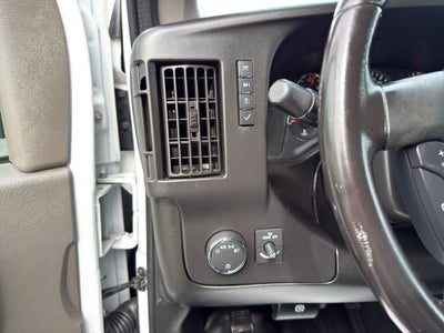 2023 GMC Savana Cargo 2500 Work Van