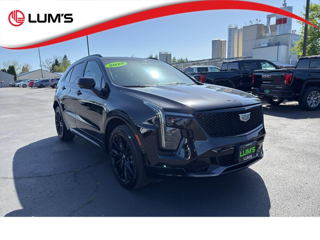 2025 Cadillac XT4 Sport