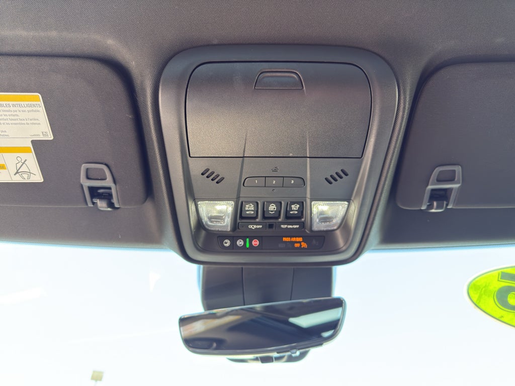 2025 Cadillac XT4 Sport