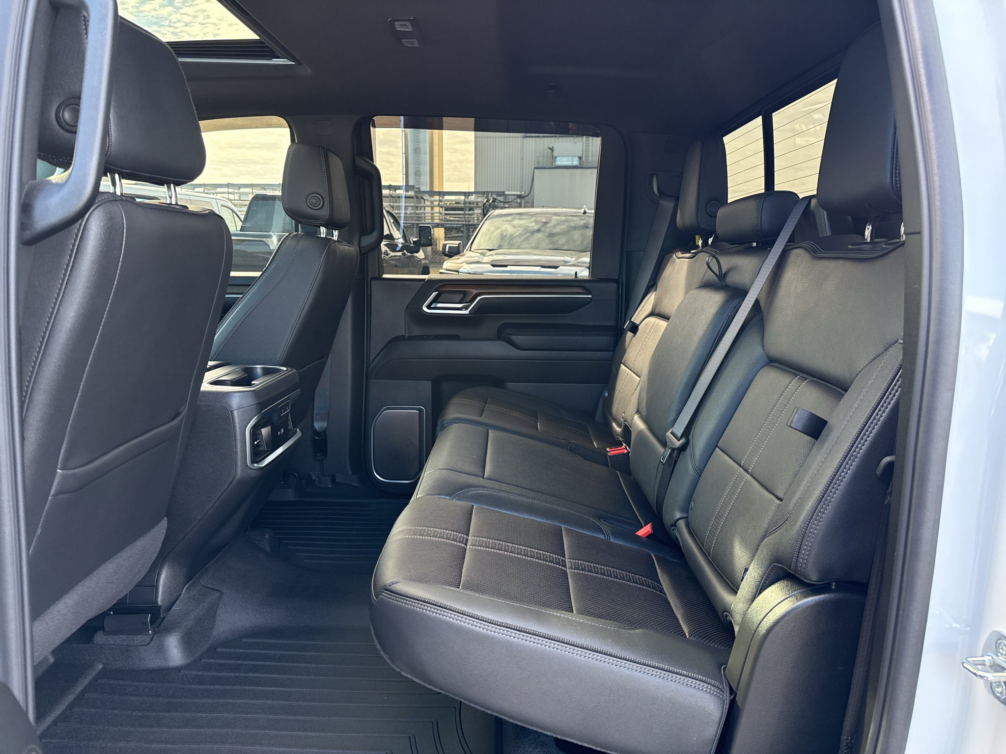 2024 Chevrolet Silverado 3500 HD High Country