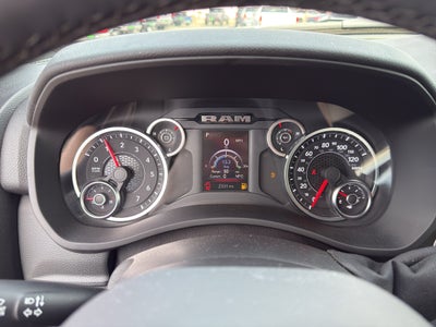 2025 RAM 3500 Big Horn Crew Cab 4x4 8' Box