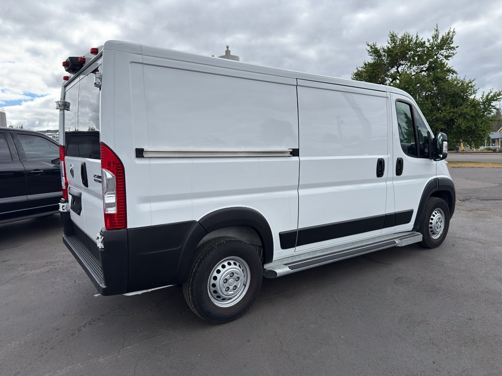 2025 RAM ProMaster Cargo Van Tradesman