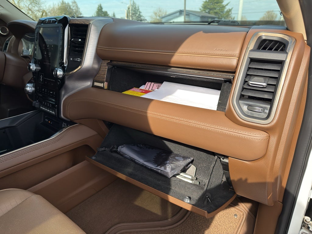 2019 RAM 2500 Longhorn Crew Cab 4x4 6'4" Box