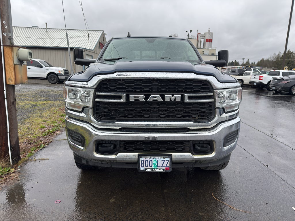 2019 RAM 2500 Tradesman Crew Cab 4x4 8' Box