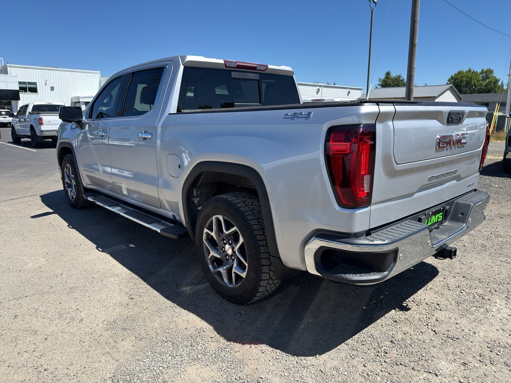 2022 GMC Sierra 1500 SLT
