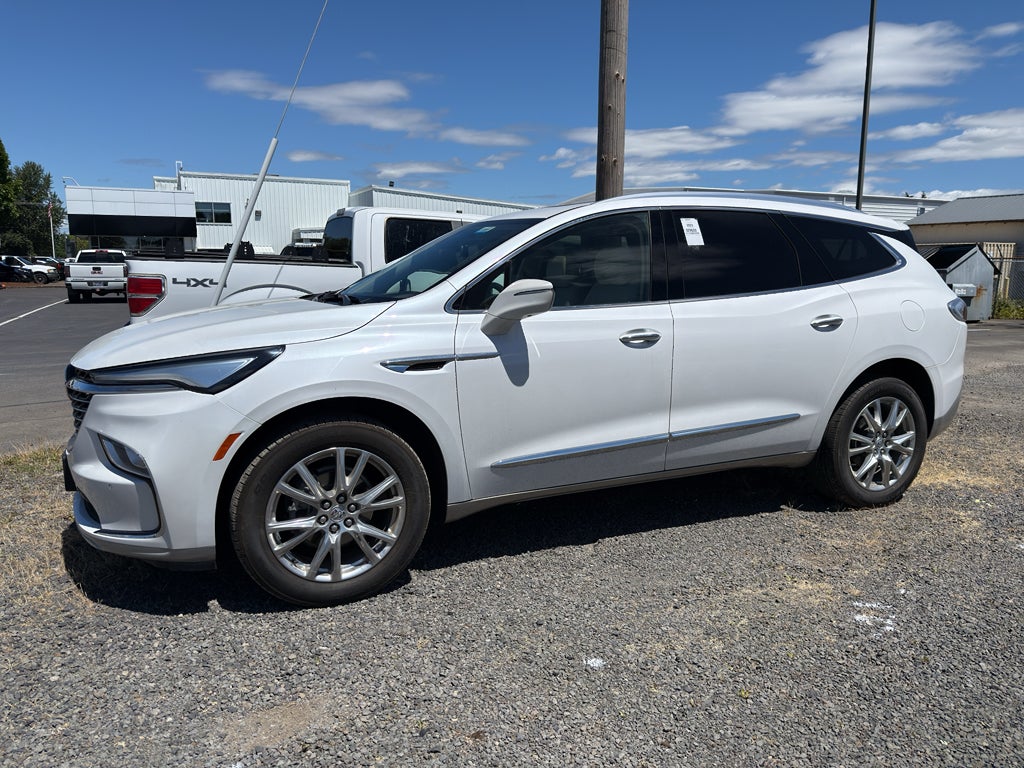 2023 Buick Enclave Premium