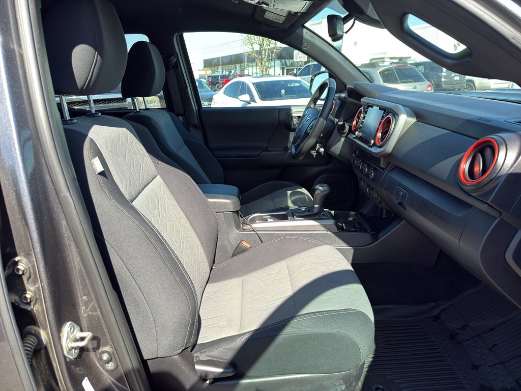 2020 Toyota Tacoma TRD Sport