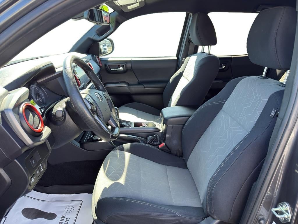 2020 Toyota Tacoma TRD Sport