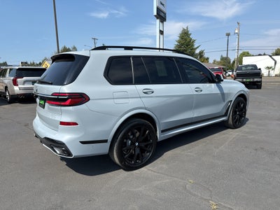 2023 BMW X7 xDrive40i