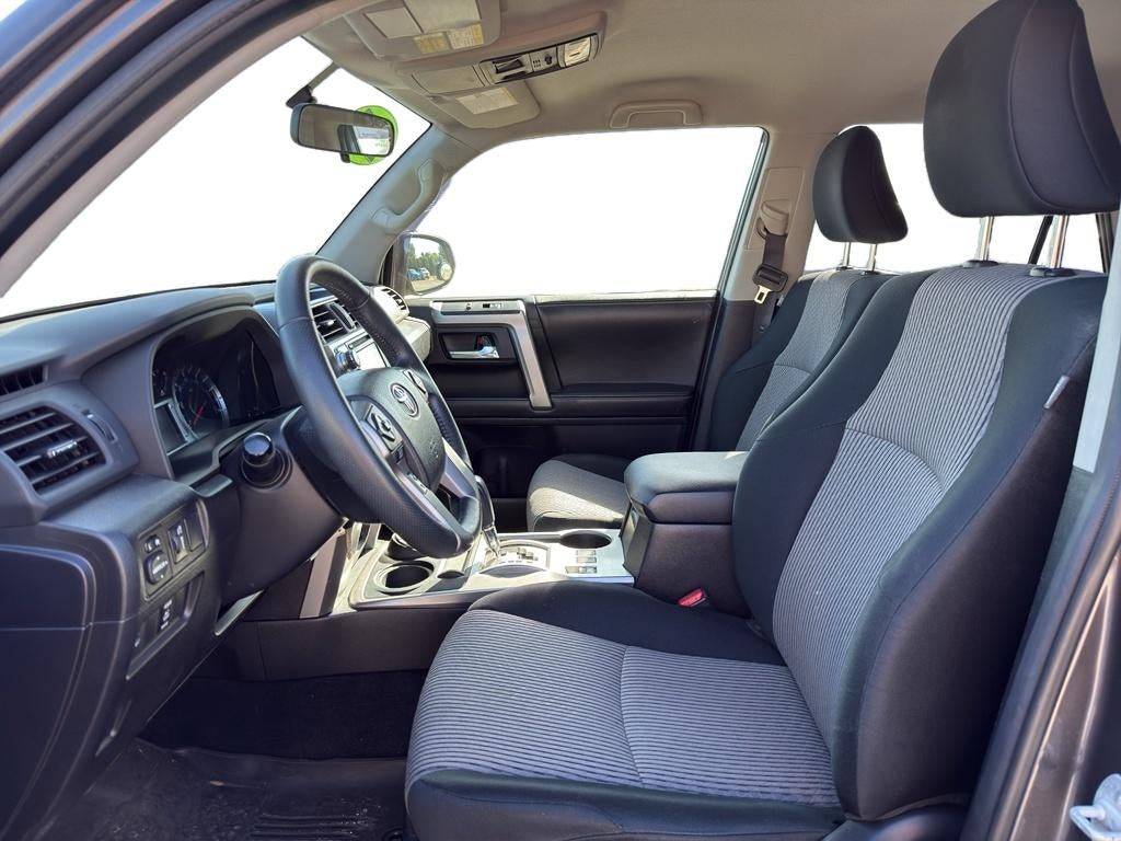 2017 Toyota 4Runner SR5