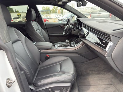 2019 Audi Q8 55 Premium