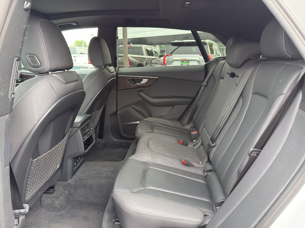 2019 Audi Q8 55 Premium